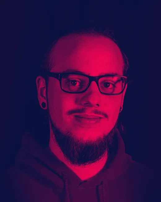 Portraitfoto von Nick Winter, Professional Backend Developer bei pixolith